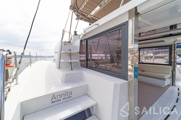 Bali 4.3 - Yacht Charter Sailica