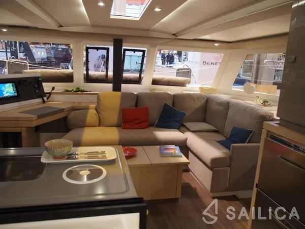 Lucia 40 - Yacht Charter Sailica