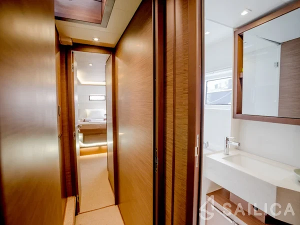 Lagoon 46  - Yacht Charter Sailica