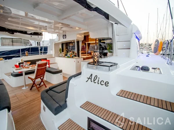 Lagoon 46  - Yacht Charter Sailica