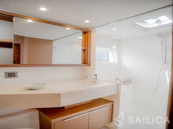 Lagoon 46  - Yacht Charter Sailica