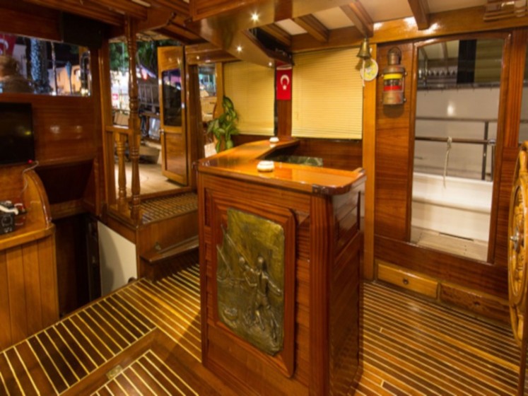 Gulet - Yacht Charter Sailica