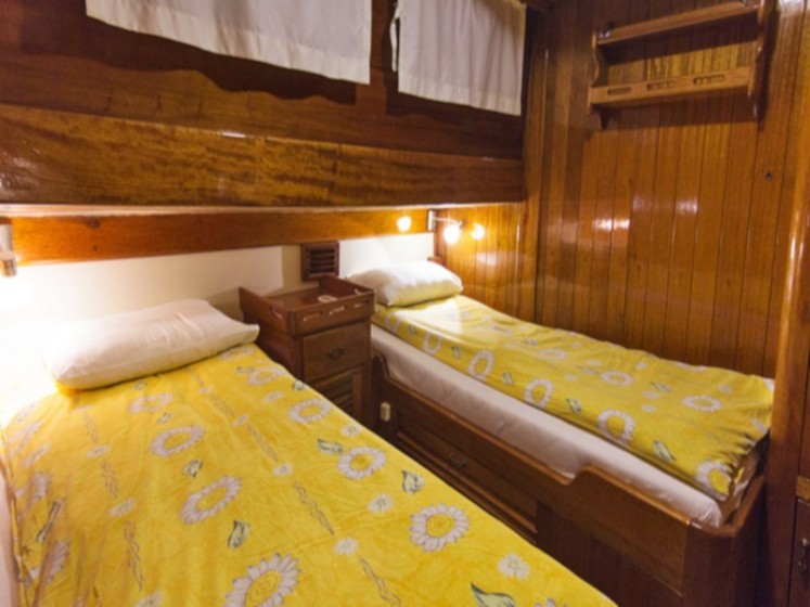 Gulet - Yacht Charter Sailica