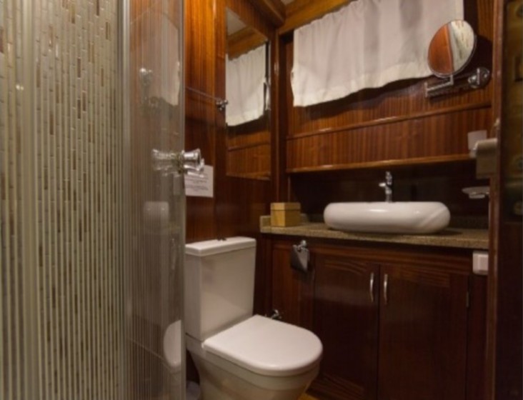 Gulet - Yacht Charter Sailica