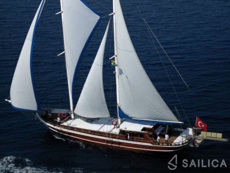 Gulet - Yacht Charter Sailica