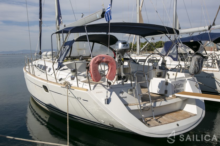 Sun Odyssey 49i - Yacht Charter Sailica