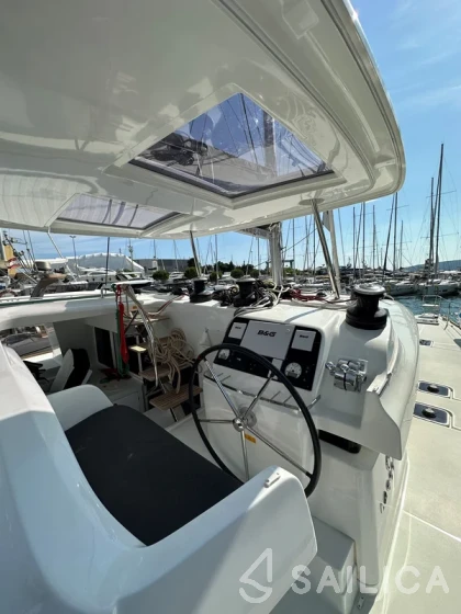 Lagoon 450 - Yacht Charter Sailica
