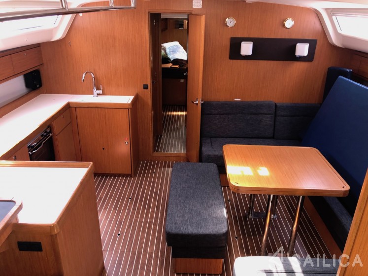 Bavaria 51 Cruiser - Yacht Charter Sailica