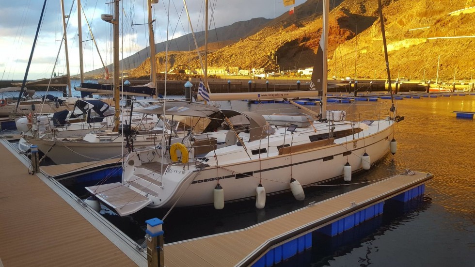 Bavaria 51 Cruiser - Yacht Charter Sailica