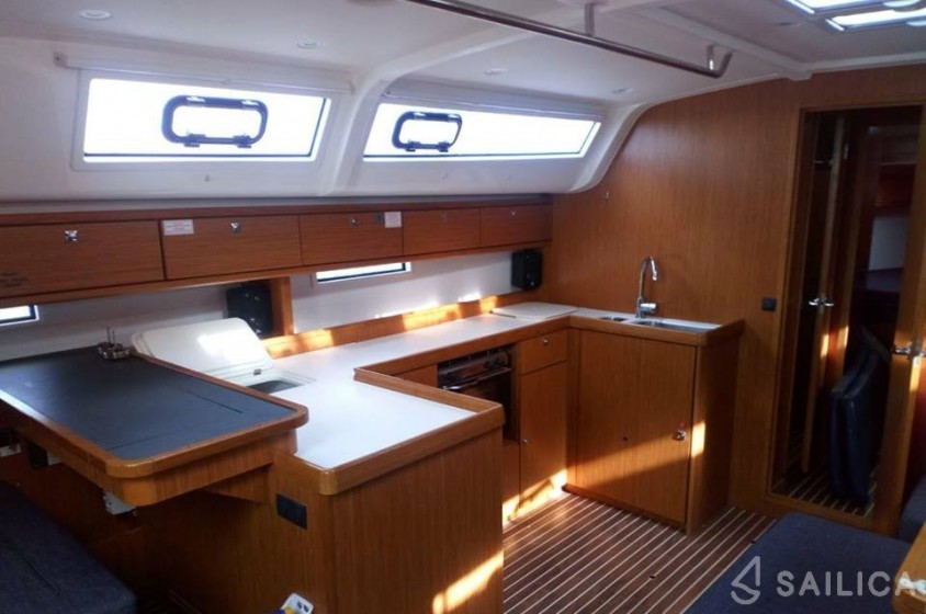 Bavaria 51 Cruiser - Yacht Charter Sailica