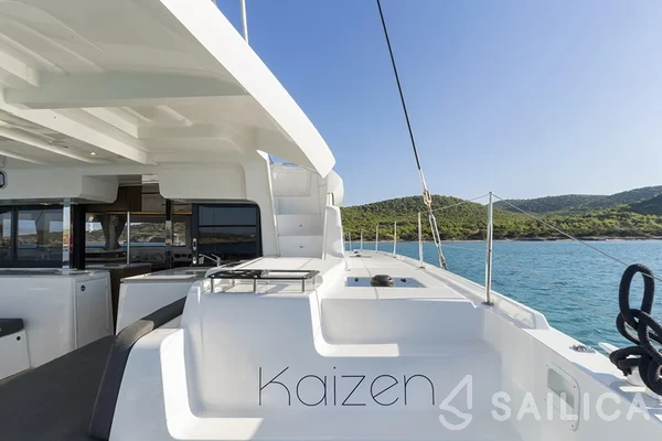 Lagoon 46  - Yacht Charter Sailica