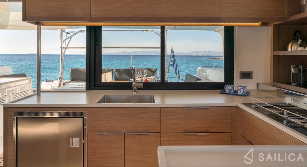 Lagoon 46  - Yacht Charter Sailica