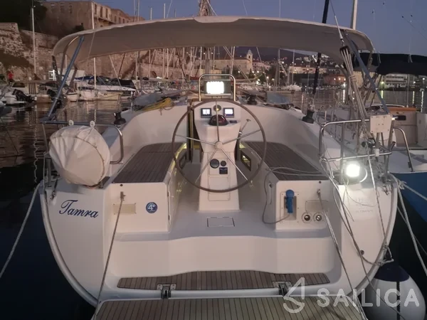 Bavaria 36 - Yacht Charter Sailica