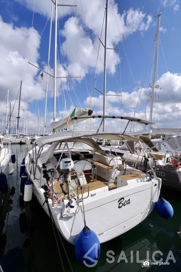 Hanse 458 - Yacht Charter Sailica