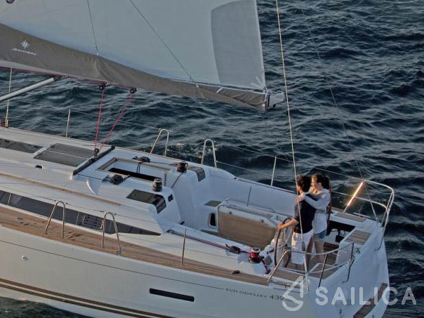 Sun Odyssey 439 - Yacht Charter Sailica