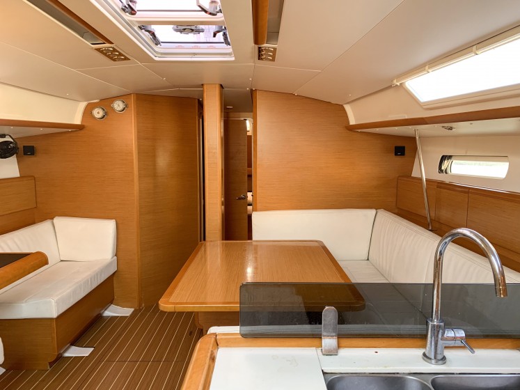 Sun Odyssey 439 - Yacht Charter Sailica