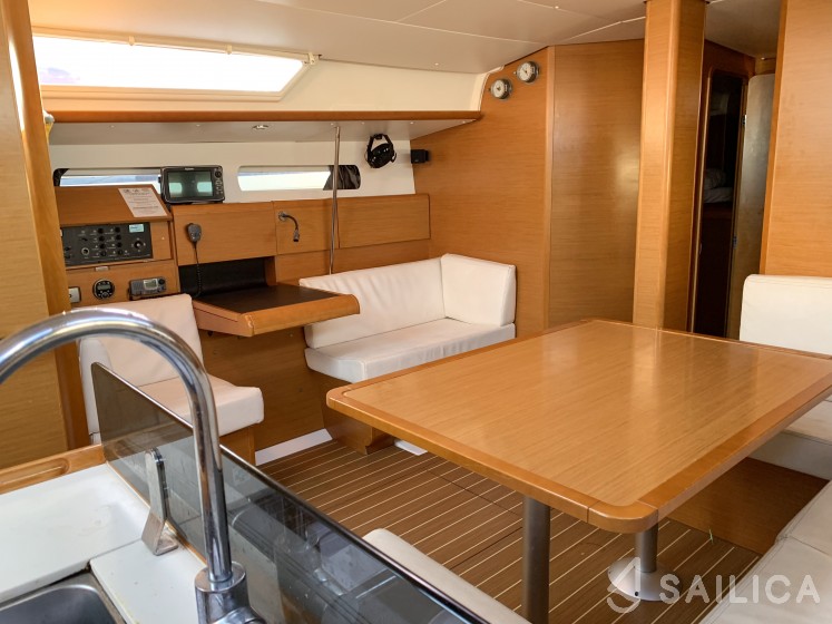 Sun Odyssey 439 - Yacht Charter Sailica