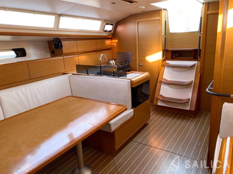 Sun Odyssey 439 - Yacht Charter Sailica