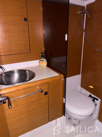 Sun Odyssey 439 - Yacht Charter Sailica