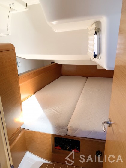 Sun Odyssey 439 - Yacht Charter Sailica