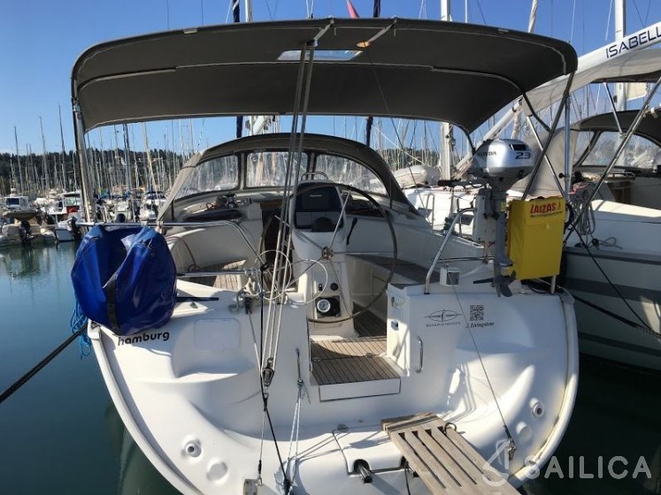 Bavaria 37 Cruiser - Yacht Charter Sailica