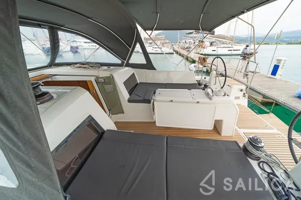 Sun Odyssey 440 - Yacht Charter Sailica