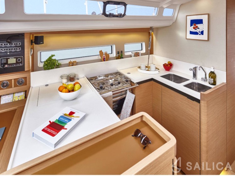 Sun Odyssey 440 - Yacht Charter Sailica