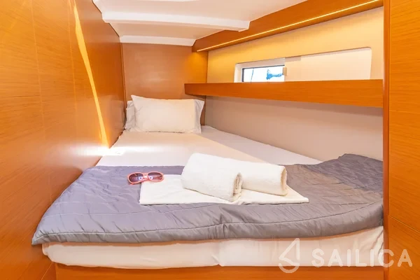 Sun Odyssey 440 - Yacht Charter Sailica