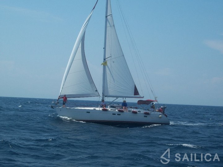 Oceanis 411 Clipper - Yacht Charter Sailica