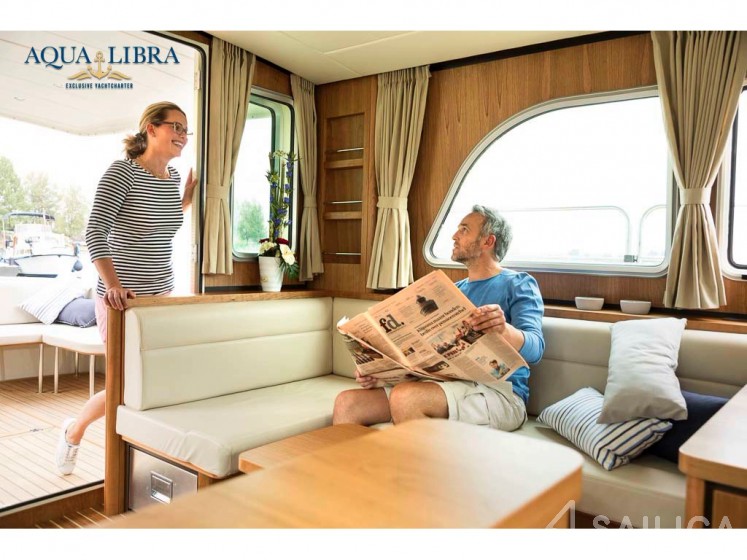 Linssen Grand Sturdy 40.9 Sedan - Yacht Charter Sailica