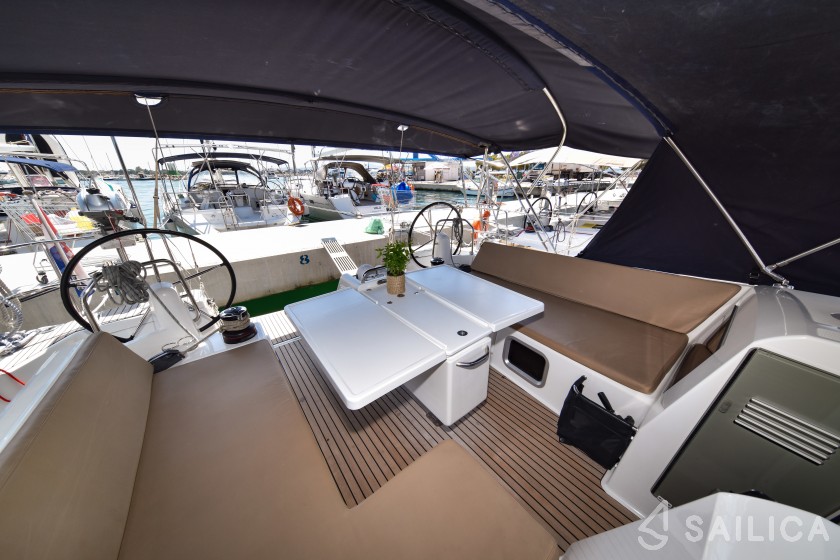 Sun Odyssey 490 - Yacht Charter Sailica