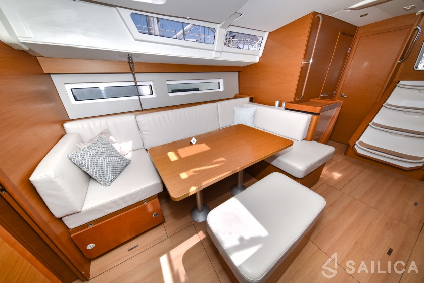 Sun Odyssey 490 - Yacht Charter Sailica