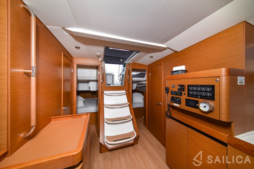 Sun Odyssey 490 - Yacht Charter Sailica