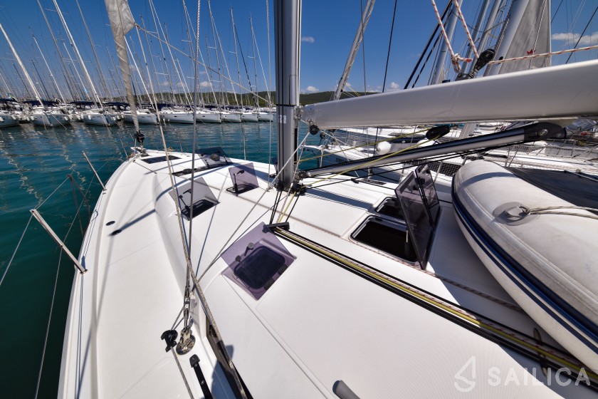 Sun Odyssey 490 - Yacht Charter Sailica
