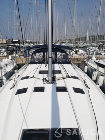 Sun Odyssey 490 - Yacht Charter Sailica