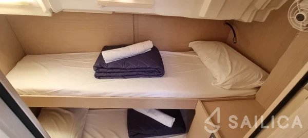 Oceanis 46.1 - Yacht Charter Sailica