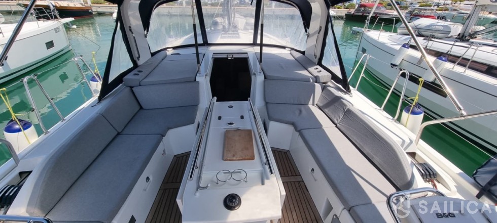 Oceanis 46.1 - Yacht Charter Sailica
