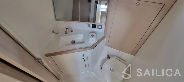 Oceanis 46.1 - Yacht Charter Sailica