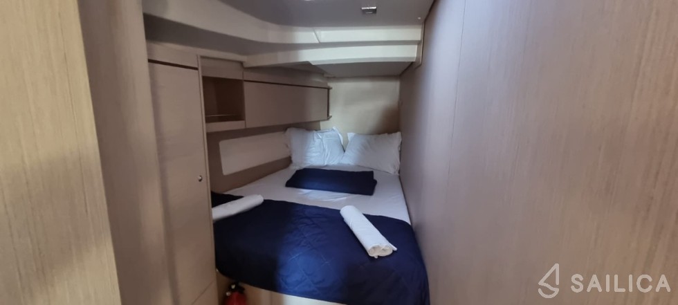 Oceanis 46.1 - Yacht Charter Sailica