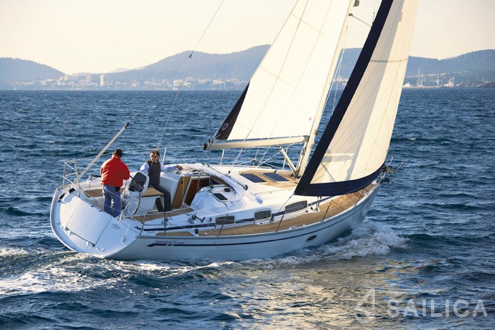 Bavaria 35 Cruiser - Yacht Charter Sailica