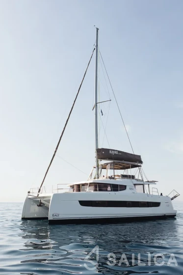 Bali 4.8  - Yacht Charter Sailica