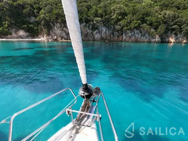 Sun Odyssey 519 - Yacht Charter Sailica