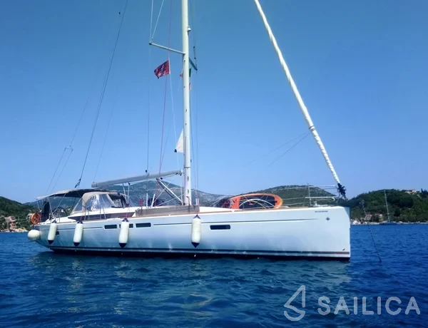 Sun Odyssey 519 - Yacht Charter Sailica