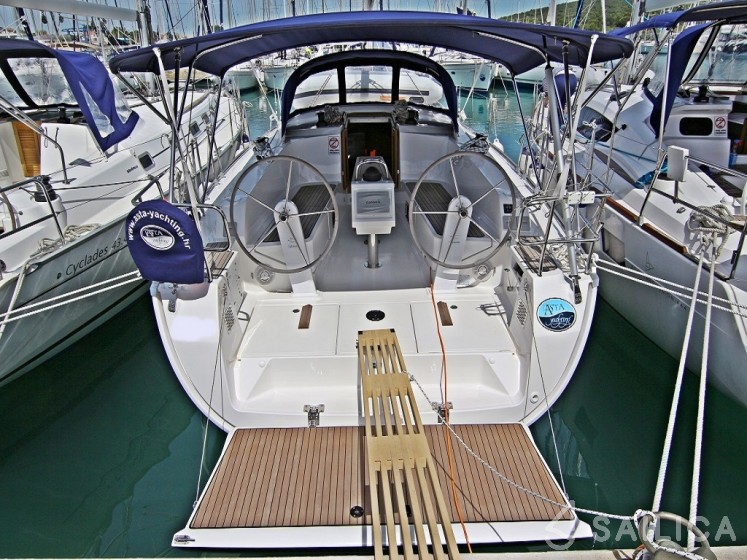 Bavaria 41 Cruiser - Yacht Charter Sailica