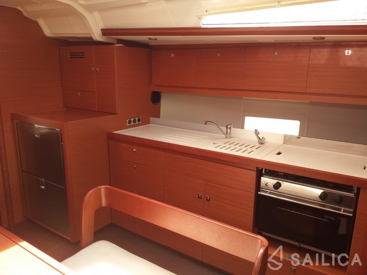 Dufour 430 - Yacht Charter Sailica