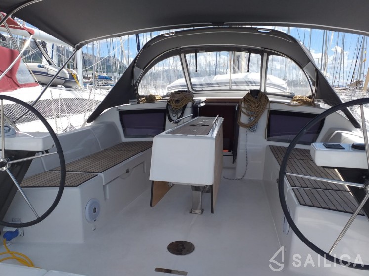 Dufour 430 - Yacht Charter Sailica