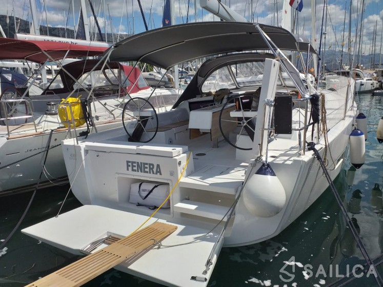 Dufour 430 - Yacht Charter Sailica