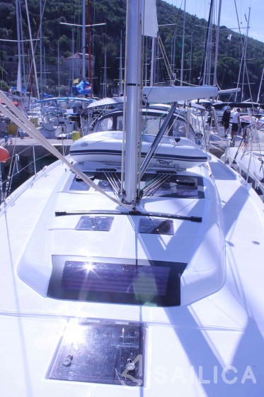 Dufour 430 - Yacht Charter Sailica