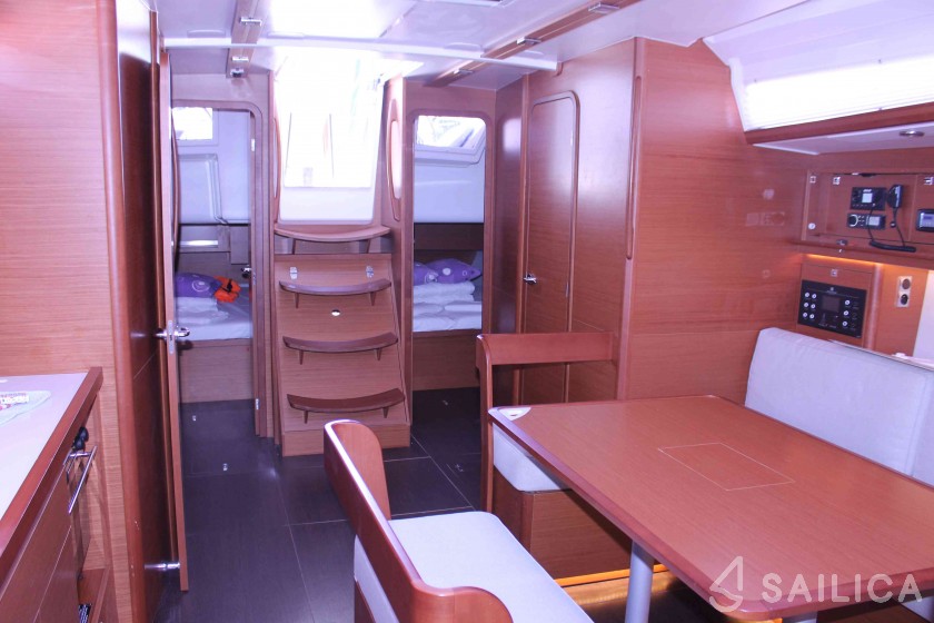 Dufour 430 - Yacht Charter Sailica