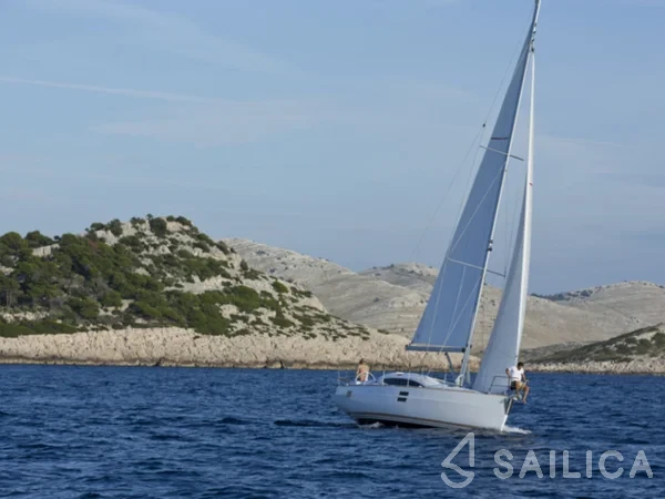 Elan Impression 40.1 - Yacht Charter Sailica